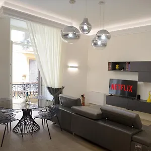 Сasa de vacaciones Fafgrandsuitenapoli, Nápoles